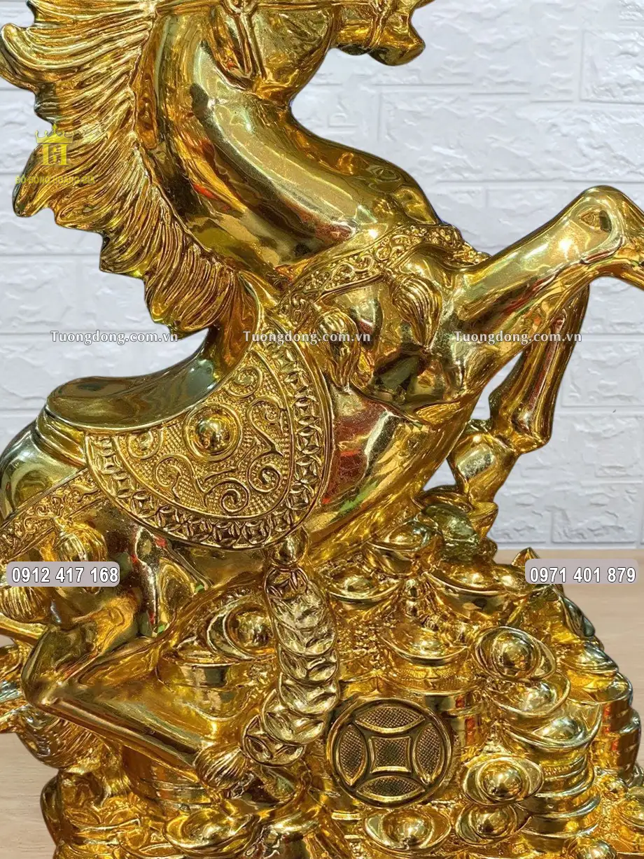 Toàn bộ bề mặt dược dát vàng nano 24K sang trọng